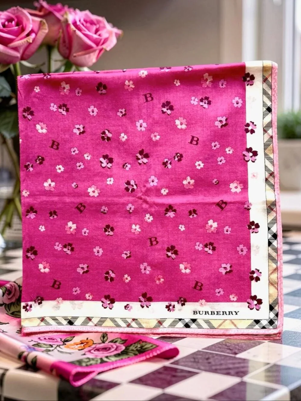 Burberry   Min iscarf/ Neck-kerchief cotton 19.5" pink violet beige nova (98) - Picture 2 of 11